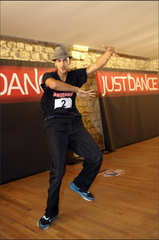 Just Dance (image 3)